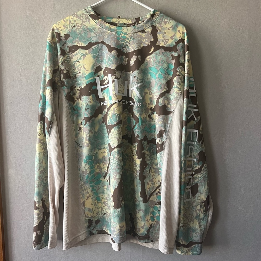 Huk Men's Kryptek Camo Icon long-sleeve performance fishing shirt Size XL